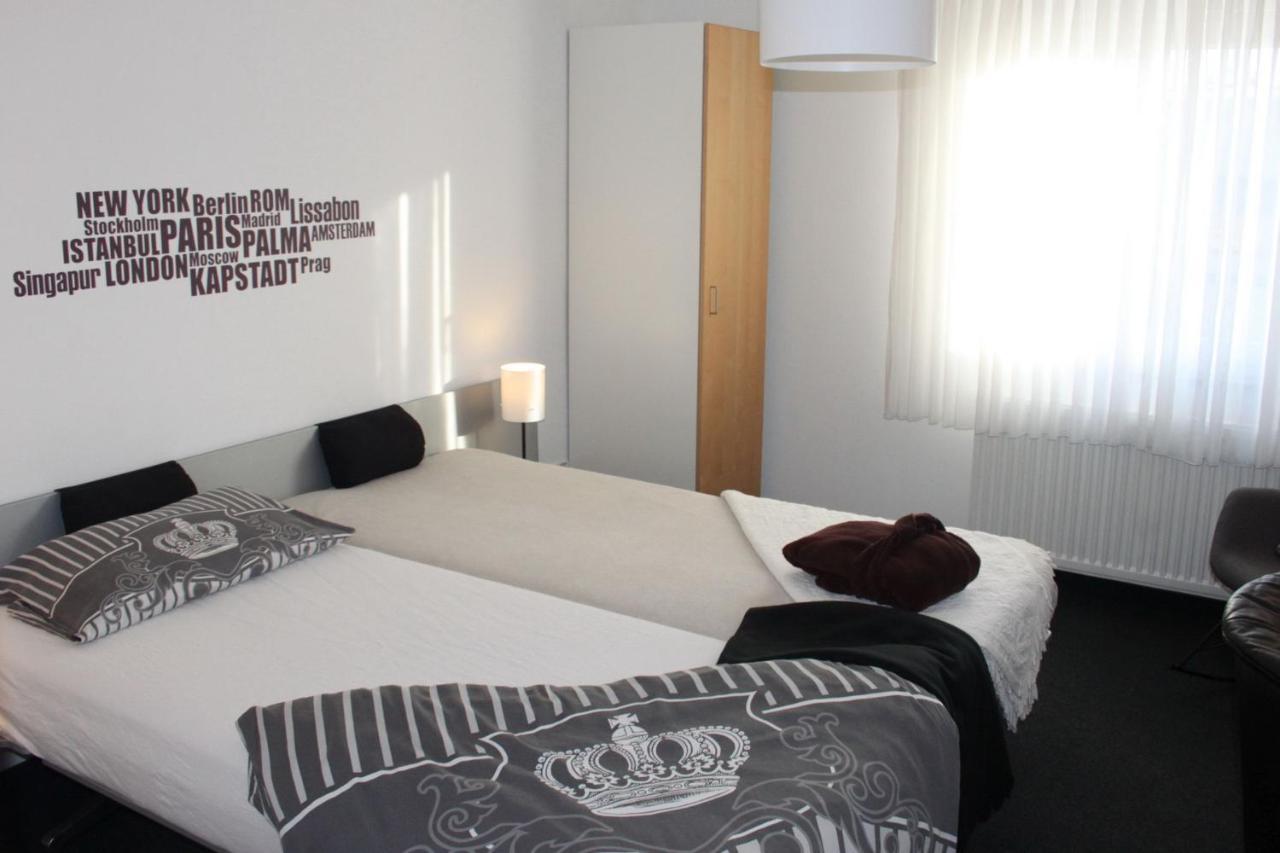 Grimm'S Lodge Lörrach Zewnętrze zdjęcie
